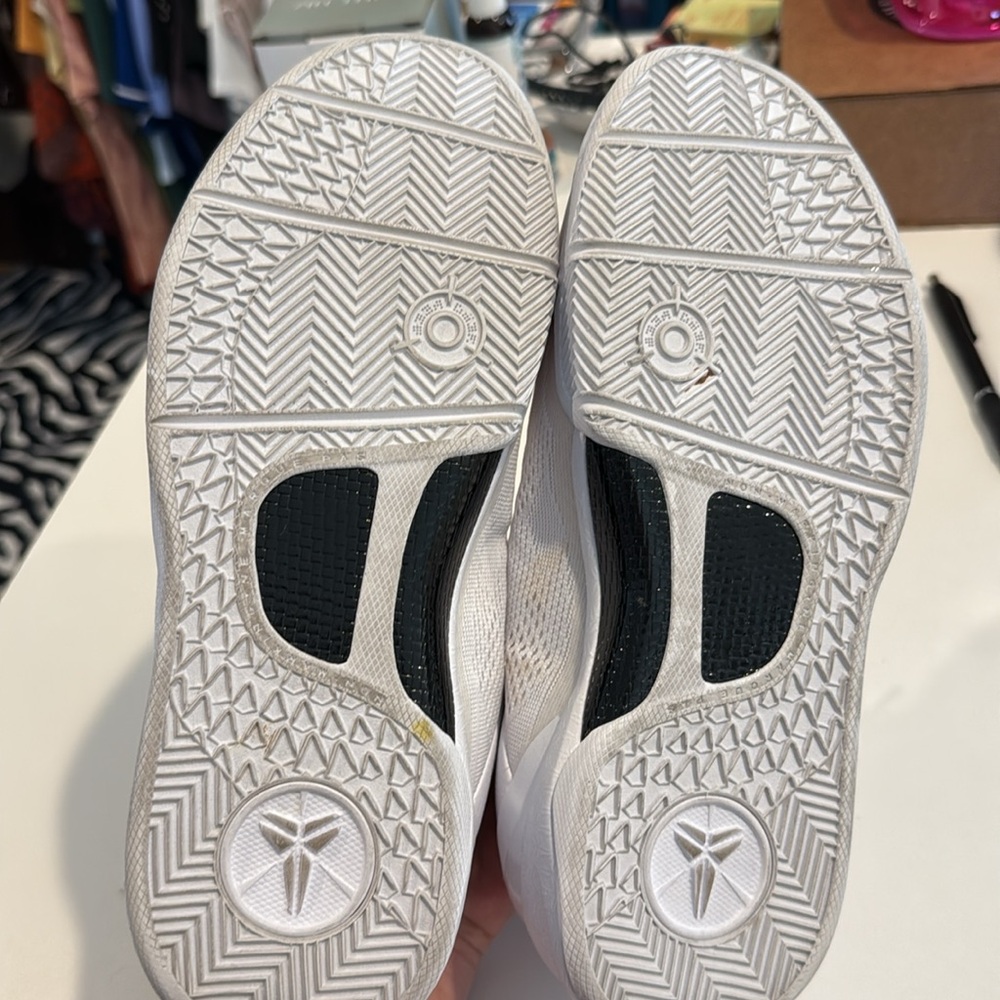 Nike Kobe 8 Proto Halo - Picture 5 of 6